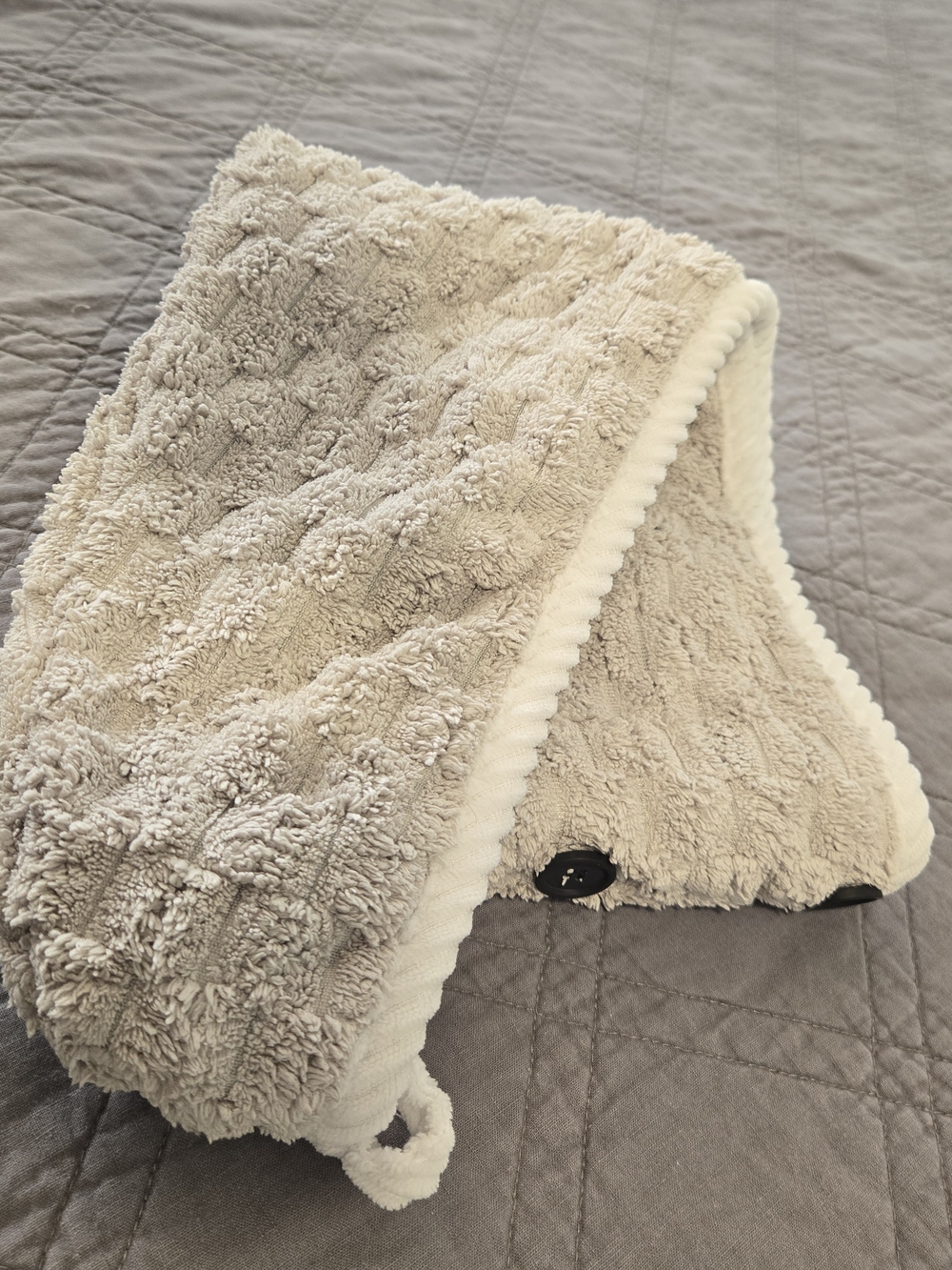 Cozy Plush Hair Turban in Light Beige And White - Trubeautyshop